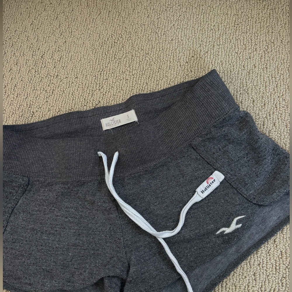 Comfy hollister cotton shorts